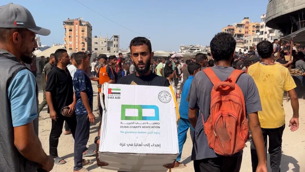 UAE Conducts 72nd Airdrop of Humanitarian Aid to Gaza under Operation Birds of Goodness