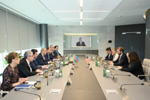 Azerbaijan, U.S. Explore New Horizons for Economic Cooperation
