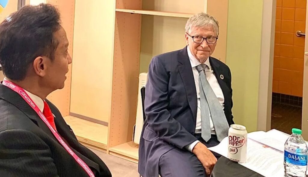 Indonesia’s Health Minister Budi Gunadi Sadikin Receives Gates Foundation’s “Goalkeepers” Award