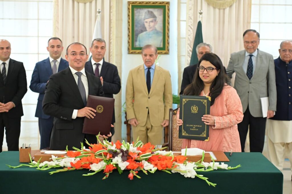 An Analytical Overview About the ASAN Service of Azerbaijan and Collaboration with Pakistan