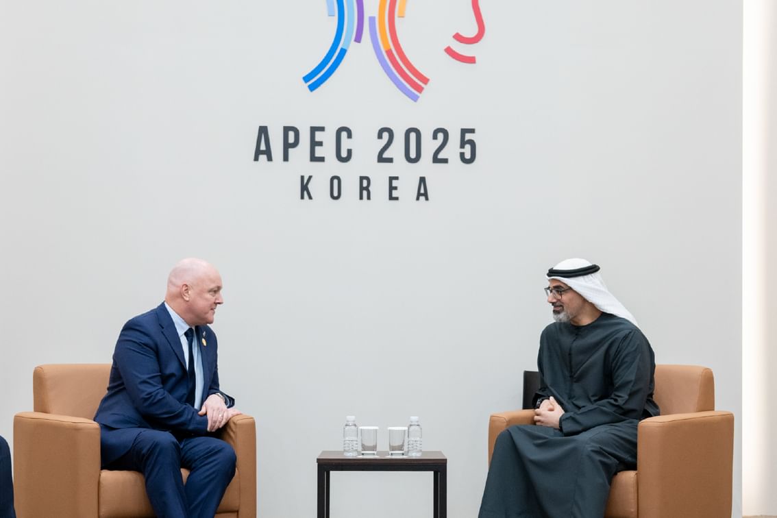 Abu Dhabi Crown Prince Meets New Zealand Prime Minister on Sidelines of ...