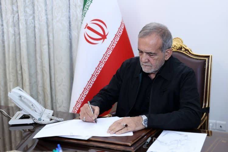 President Pezeshkian Hails Shams and Mowlana as Enduring Symbols of Iranian Culture