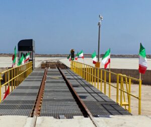 Russian Deputy PM Overchuk Praises Iran’s Engineering Work on Rasht-Astara Railway Project