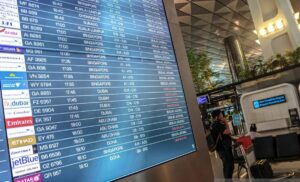 Indonesia Urges Airlines to Heighten Vigilance Amid Middle East Escalation