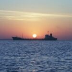 Việtnam Engages Iran to Facilitate Safe Passage of Vessels Through Strait of Hormuz