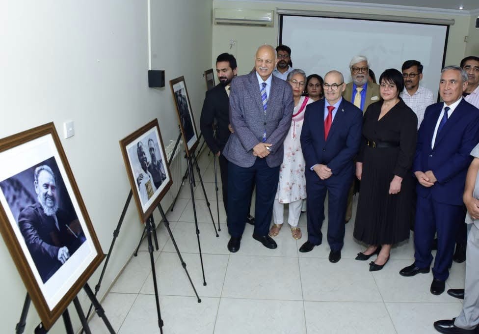 Photographic Exhibition “Fidel Forever” Marks Fidel Castro’s Centenary in Islamabad