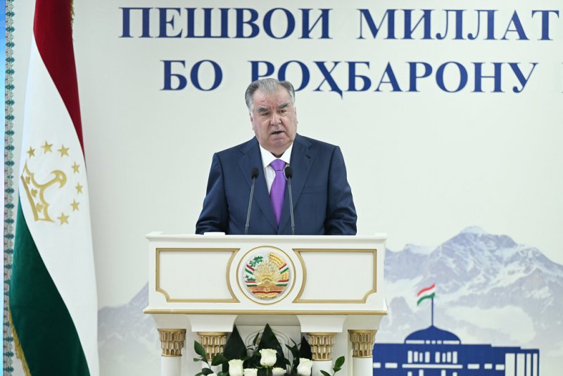 President Emomali Rahmon Calls Metallurgy Strategic Investment in Tajikistan’s Future