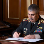 Azerbaijani Defense Chief Sends Condolence Message to Pakistan Over Tank Terrorist Attack