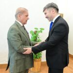 Outgoing Kazakh Ambassador Yerzhan Kistafin Calls on Prime Minister Shehbaz Sharif