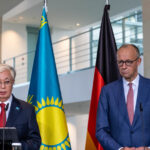Tokayev Calls Putin an Outstanding Statesman, Urges Freeze in Ukraine Hostilities