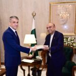 Azerbaijan’s Ambassador Irfan Davudov Presents Credentials to President Asif Ali Zardari